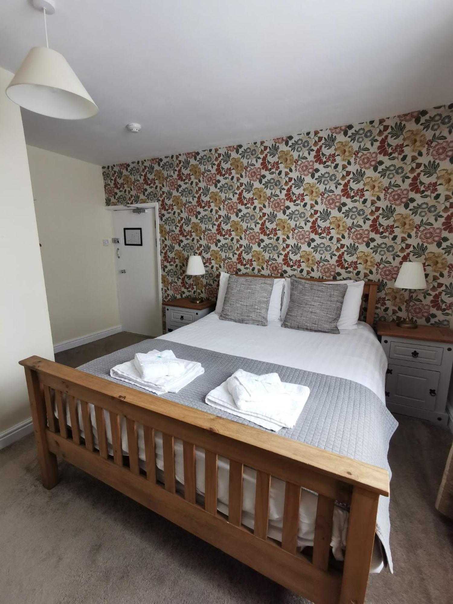 The Ironmaster Bed & Breakfast Broseley Eksteriør bilde